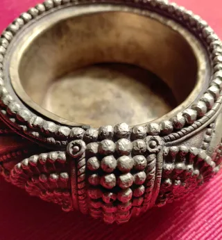 Cenicero Indio tipo brazalete