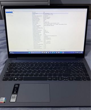 Portátil Lenovo IdeaPad 3 i7 12ª Gen 16GB