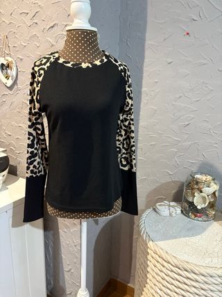Camiseta estampado leopardo, válido para XS y S