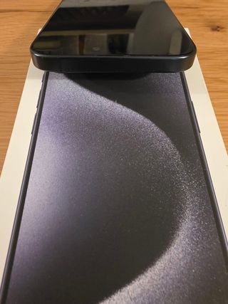 iPhone 15 Pro Max Blu titanio