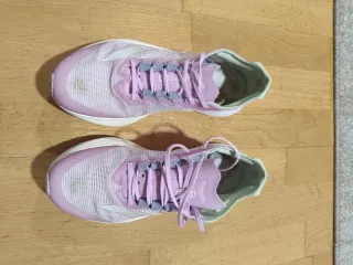 Adidas Adizero Boston 12 (Talla 39.5)