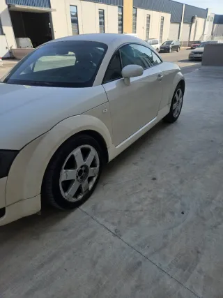 Audi TT 2000