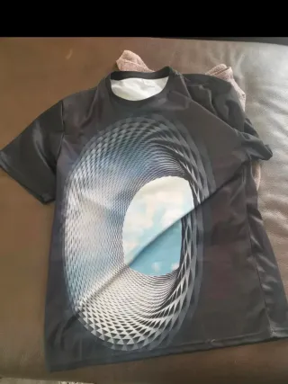 Camiseta Efecto Óptico