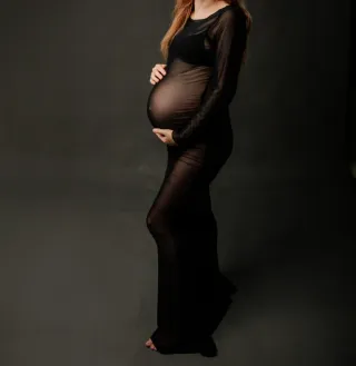 Abito lungo trasparente per foto gravidanza