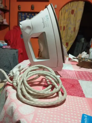 Plancha de vapor Moulinex Auto Jet