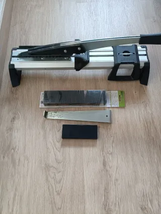 Guillotina para tarima flotante