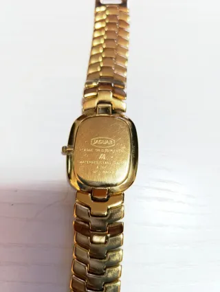Reloj Jaguar bañado en Oro