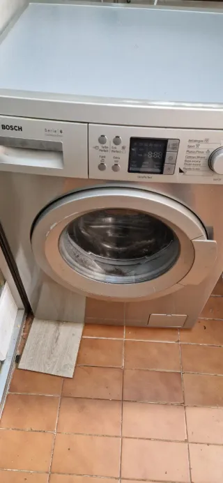 Lavadora Carga Frontal 8kg 1200 RPM