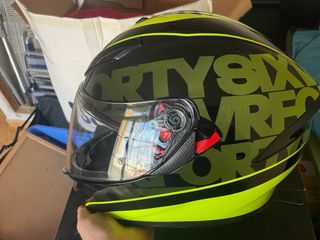 Casco AGV FORTY-SIX Negro/Amarillo Flúor