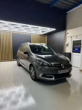 Renault Grand Scenic 2016