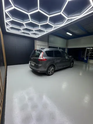 Renault Grand Scenic 2016