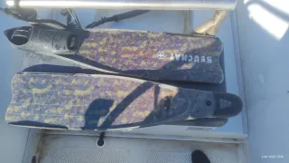 Aletas de fibra de vidrio beuchat