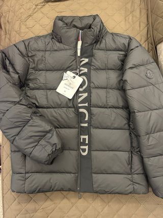 Moncler Giubbotto Nero Taglia M