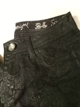 Pantalón Desigual Negro Estampado