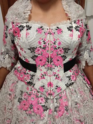 Traje completo de fallera