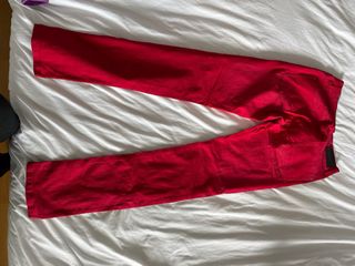 Pantalón vaquero rojo hombre Talla 40