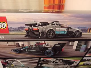 LEGO Speed Champions 76909 Mercedes-AMG modellini