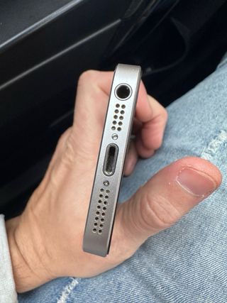 iPhone SE (1ª Gen) Negro/Plata