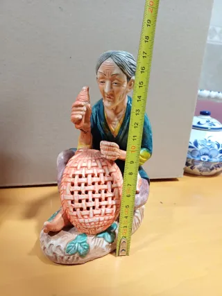 Lote 3 figuras antiguas profesiones