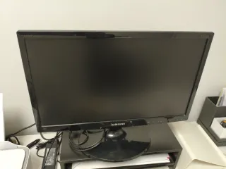 Monitor Samsung HDTV 22 Nero