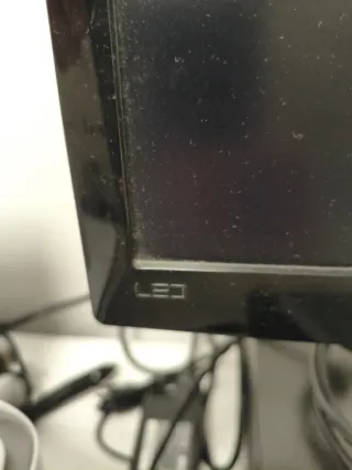 Monitor Samsung HDTV 22 Nero