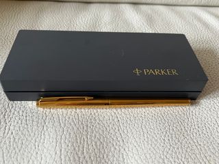 Penna Stilografica Parker Dorata