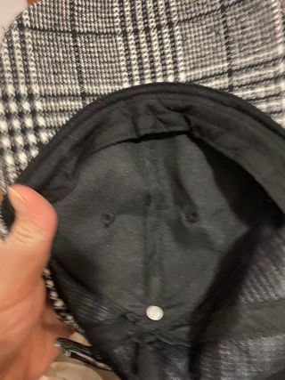 Berretto a quadri bianco e nero