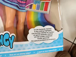 Muñeca Nancy Mechas con Accesorios