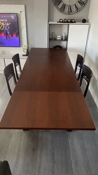 Mesa de comedor de madera, extensible