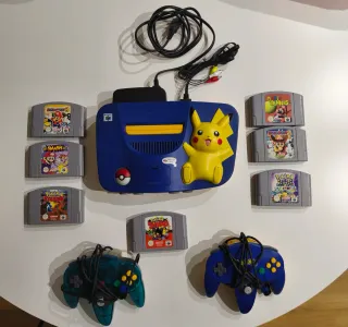 Nintendo 64 Pikachu + 7 giochi e 2 controller
