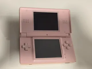 Nintendo DS Lite Rosa + Cargador