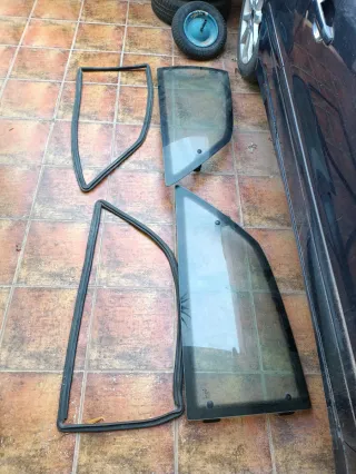 Ventanas abatibles Seat Ibiza 6k2