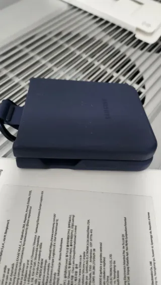 Custodia in silicone per Samsung Galaxy Z Flip4 con anello