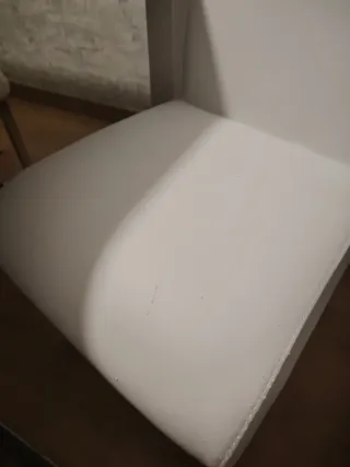 Sillas polipiel blancas (Set de 4)