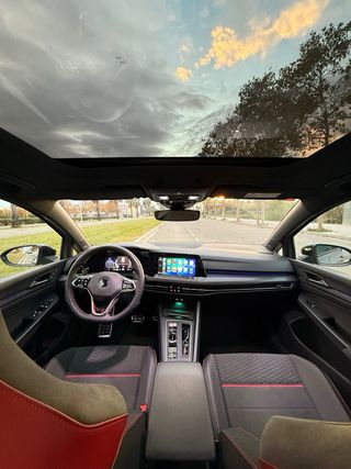 Volkswagen Golf 2021