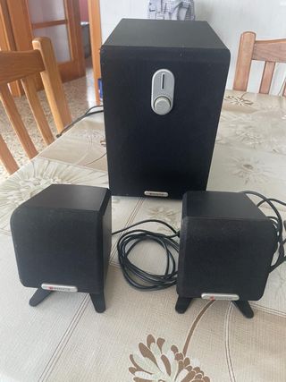Altavoces Woxter Negros
