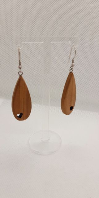 Orecchini pendenti a goccia con cuore