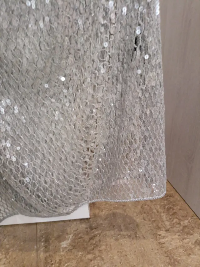 Falda plateada lentejuelas talla M.