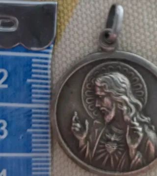 Medalla Sagrado Corazón y Virgen del Carmen