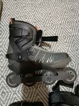 Patines Oxelo Talla 41 + Kit Protección