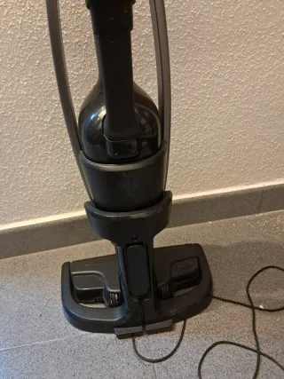 Aspiradora AEG QX9-1-40GG