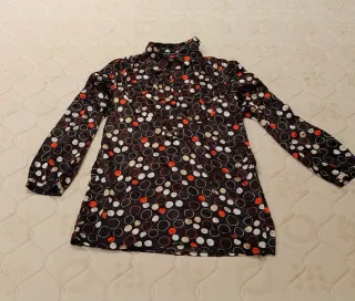 Blusa de raso con estampado