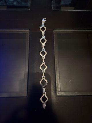 Pulsera de plata con eslabones