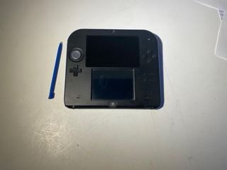 Nintendo 2DS + Mario Kart 7 preinstalado +cargador