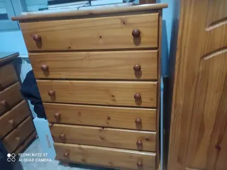 Cómoda de madera con 6 cajones