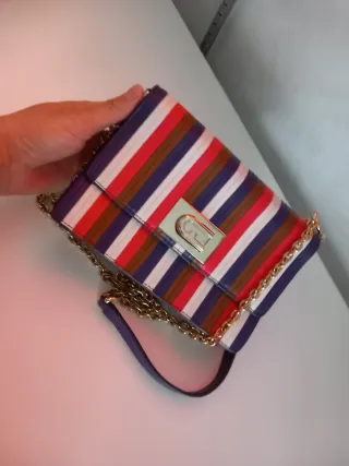 Tracolla Furla multicolore con catena oro