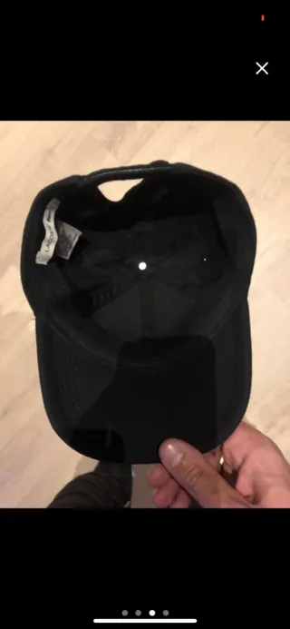 Gorra Lacoste Negra