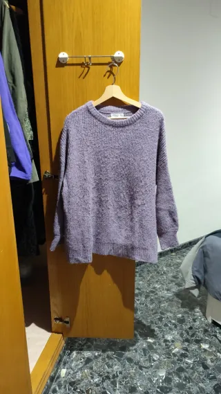 Jersey Stradivarius Oversize Morado Talla M
