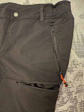 Pantalón Montaña Trekking Quechua Talla XL W37 L34