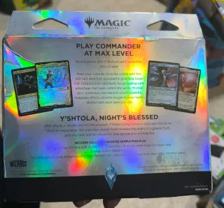 Mazo MTG: Final Fantasy Commander Collectors Scion